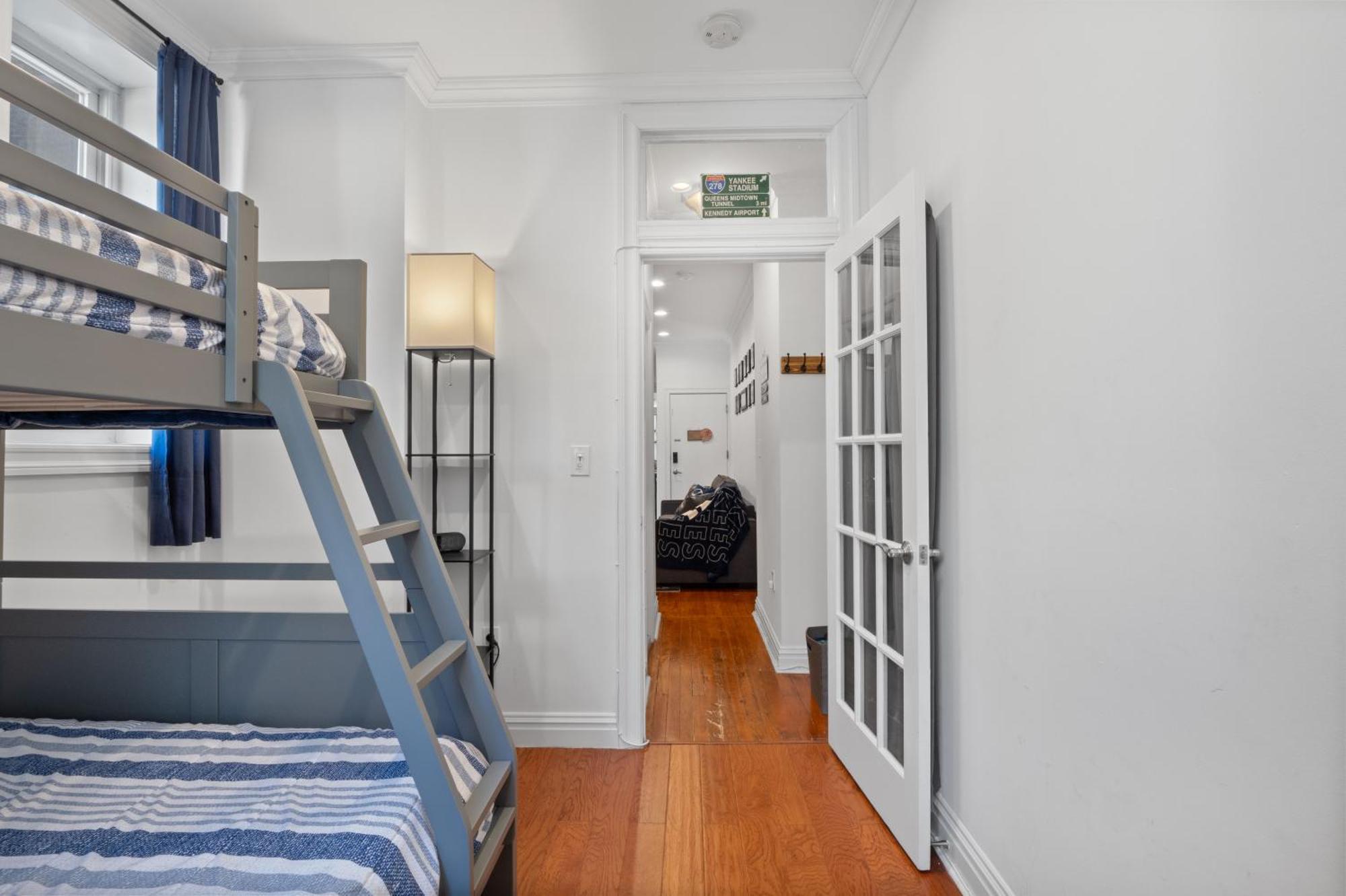 Apartment Your New York Base 15 Minutes To Nyc Hoboken